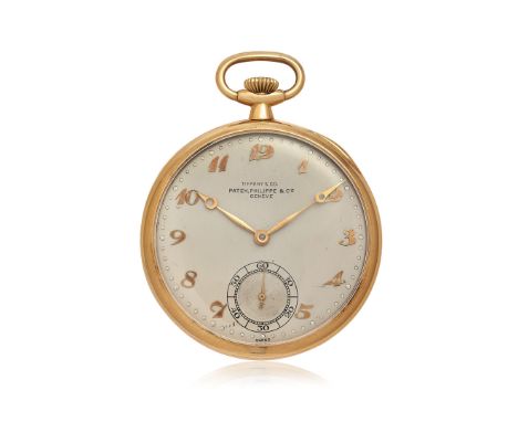 PATEK PHILIPPE IN GOLD, FIRST QUALITY, RETAILED BY TIFFANY, 1930S Case: signed, n. 418364, four-body in 18K gold, dome with i