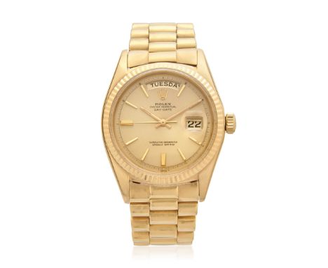 ROLEX DAY-DATE REF. 1803 IN GOLD, 70S Case: signed, n. 1306330, in 18K gold, screwed caseback marked 1803, flutted bezel. Bra