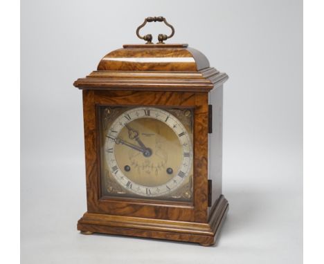 An Elliott mantel clock, the dial inscribed Arthur Saunders, London, 31cm high