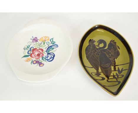 POOLE POTTERY OVAL DISH COMMEMORATING THE OFFICIAL OPENING OF PILKINGTON TILES IN WESTERN AUSTRALIA, 1974, decorated with a s