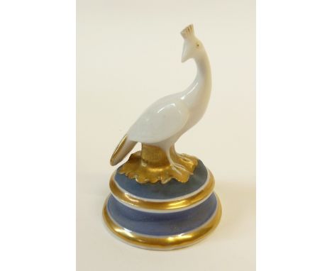 A CHAMBERLAINS, WORCESTER MODEL OF A PEAHEN, 2¾" (7cm) high
