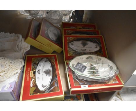 A selection of Spode Christmas Tree pattern oval dishes all with original packaging.
