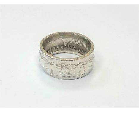 A gent's silver Morgan dollar ring 1891, size V