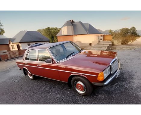 Registration No: DYB 19X Chassis No: WDB12322022084 MOT: Exempt • 82,500 recorded miles • The best driving W123 that the vend