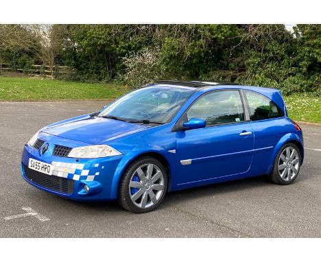 Registration No: SA55 HRO Chassis No: VF1CM0M0634145830 MOT: May 2025 • Only c.65,500 miles from new and just four former kee