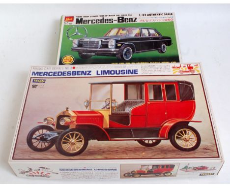 SHARP (Japan) 1.24 scale TSM-7 1970 Mercedes Benz 250 4.dr Saloon inc Wind-up Motor &amp; YAMADA (Japan) Magic Car Series 1.3