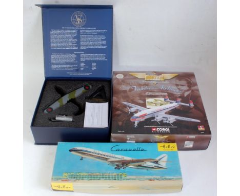 A quantity of mixed diecast and plastic aircraft kits to include a Heller 1:100 scale Caravelle aircraft, an Oxford diecast m