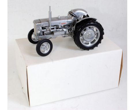 A Universal Hobbies 1:16 scale model of a Fordson Power Major tractor, 50th Anniversary edition, limited edition number 0950/