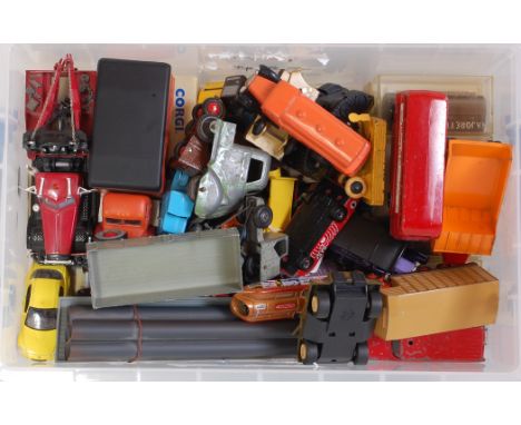 One tray containing a quantity of mixed Corgi, Dinky, Matchbox and other modern release and vintage diecast to include a Dink