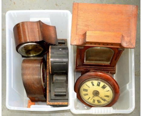 CLOCKS AND CLOCK PARTS, INCLUDING TWO OAK MANTLE CLOCKS, A BELGIAN SLATE MANTLE CLOCK CASE AND A CARVED OAK CLOCK CASE, ETC