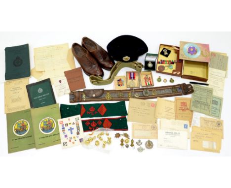 WORLD WAR TWO, WOMEN'S LAND ARMY AND OTHER MEMORABILIA, INCLUDING MEDALS, CAP, BUTTONS, LEATHER SHOES, ETC 