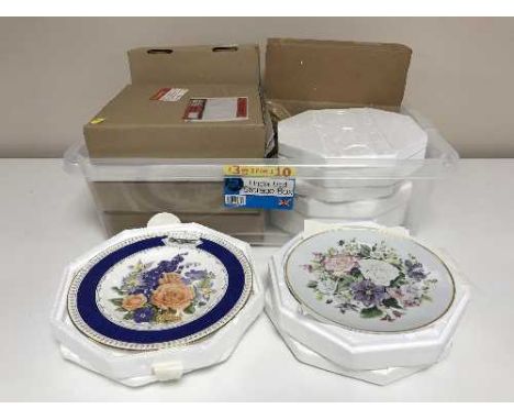 A large collection of collector's plates mostly boxed - Royal Worcester etc 