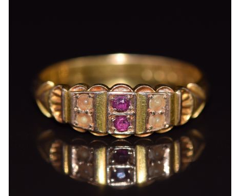 Edwardian 15ct gold ring set with rubies and pearls, Birmingham 1903, 2.9g, size Q
