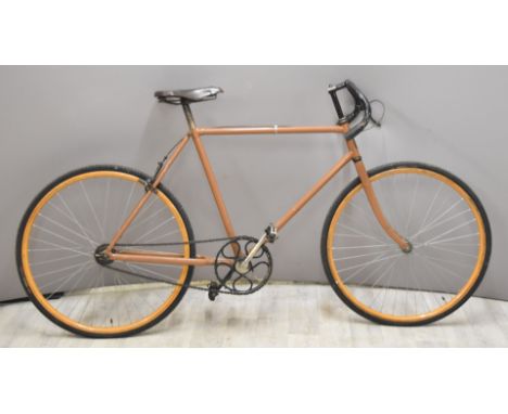 F Aprile Marseille early 20thC French vintage gentleman's touring bicycle with wooden rims and inch pitch chain, frame size 5