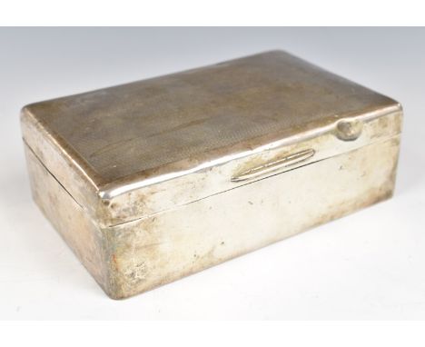 George V hallmarked silver cigarette box with engine turned decoration to the lid, Birmingham 1933, maker's mark&nbsp;K &amp;
