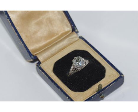 18ct white gold and 2.6ct diamond solitaire ring graded K, SI1, weight: approx 2.59 grams. Handmade mount, circa 1925. Valuat