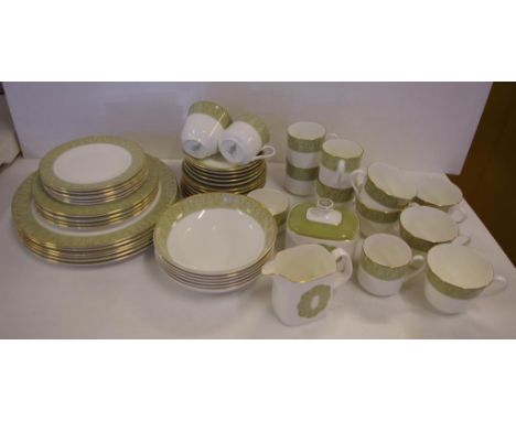 Royal Doulton "Sonnet" pattern dinner set for 6 to include 6 dinner plates, 6 entree plates, 6 side plates, 6 bowls, 6 tea cu