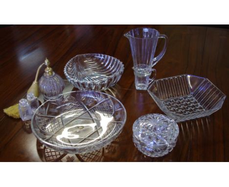 Quantity of assorted crystal and glassware to include 3 bowls, 2 jugs, perfume bottle, salt and pepper shakers,and a lidded t