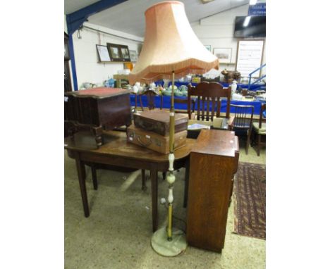 ONYX AND BRASS COLUMN STANDARD LAMP