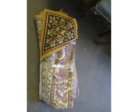 GOOD QUALITY YELLOW, RED AND CREAM FLORAL FLOOR CARPET