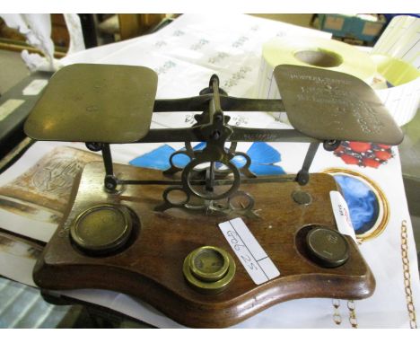 BRASS AND MAHOGANY SET OF POSTAL SCALES AND WEIGHTS 