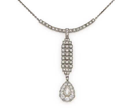   DIAMOND-PENDANT NECKLACE. DIAMOND-PENDANT NECKLACE.  Ca. 1920.   950/- Platin, Punze, 585/- Weißgold, Gesamtgewicht: ca. 8,