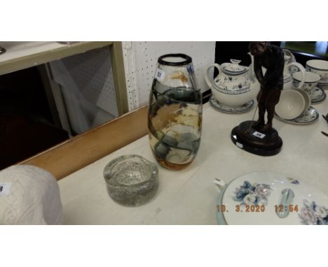 Two pieces of art glass