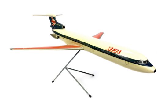 Skyland Models Bea Trident Three G Abea Model Plane On Tripod Support cm Long