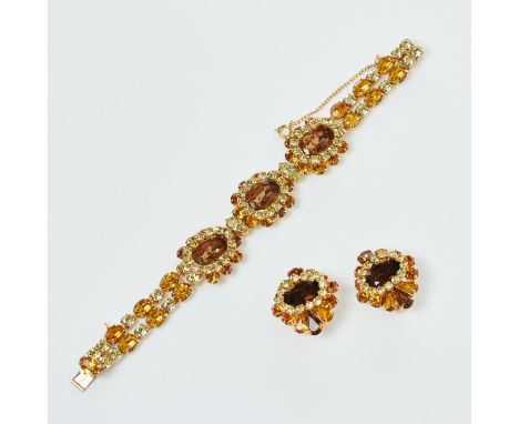KRAMER - Vintage Set in leutendem Gelb (2 Teile)Armband und Paar Ohrclips Louis Kramer, New York. Metall, Goldfarben. Gelbe, 