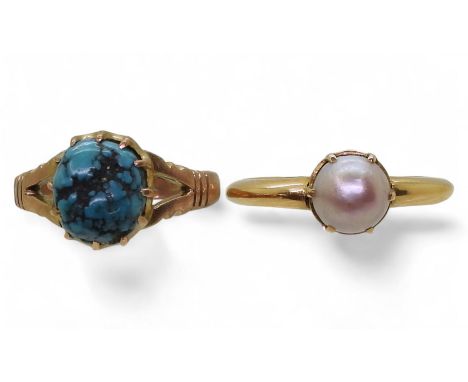 Two vintage rings, to include a turquoise ring, size M, and a yellow metal mounted pink pearl ring, size N, weight together 6