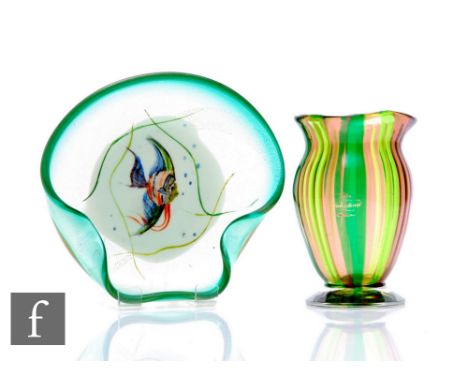 A Murano green glass bowl with gold leaf inclusions, of circular form with folded rim, decorated with an angel fish over opal