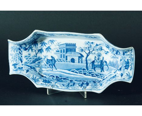 A RARE SPODE CARAMANIAN SERIES ROOT DISH: with the border as main pattern, 24.5cm, printed mark Two corner restored, wear to 