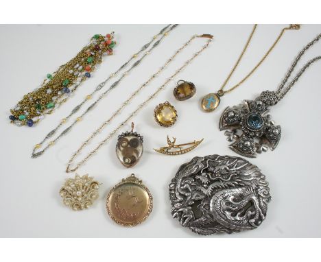 A QUANTITY OF JEWELLERY including a Victorian seed pearl brooch, a Victorian gold mourning locket engraved with a turquoise e
