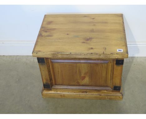 A pine storage trunk - Width 54cm x Height 41cm