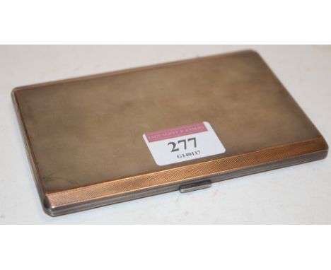 An Art Deco engine turned silver pocket cigarette case, having gilt washed interior, 5.8oz, in original leather sleeve 