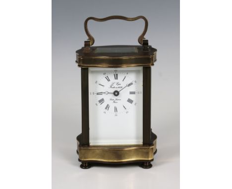 A French L'Epee, Saint Suzanne, brass carriage clock, Roman numerals, double key mechanism, engraved on the movement N.82, 15
