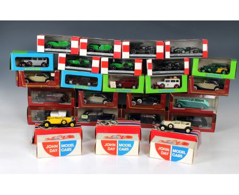 A collection of boxed die-cast collectors cars (Rolls-Royce &amp; Bentley) by various makers, to include seven (7) models by 