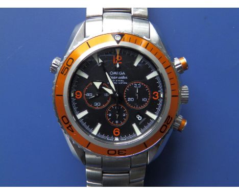 A boxed gent's stainless steel Omega Seamaster Planet Ocean Coaxial Chronometer chronograph bracelet wrist watch, Calibre no.