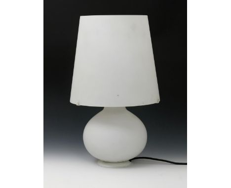 A  Fontana Arte white glass Fontana 1853 table lamp and shade designed by Max Ingrand,  designed in 1954, ovoid body with whi