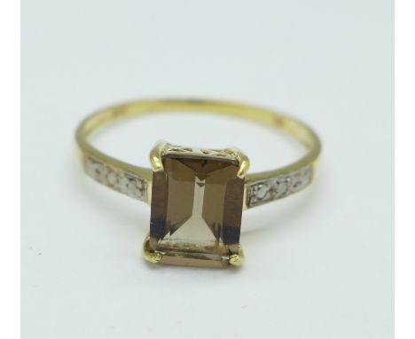 A 9ct gold, smoky quartz and small diamond ring, 1.4g, O