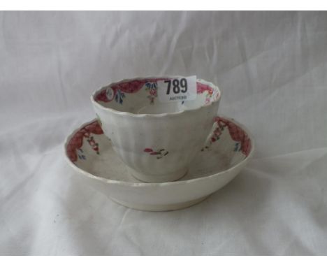 18th century New Hall tea bowl and saucer     