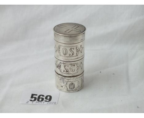 A sterling silver three compartment wafer box of 17th Century  design 2 ¼ “ high, 41g    