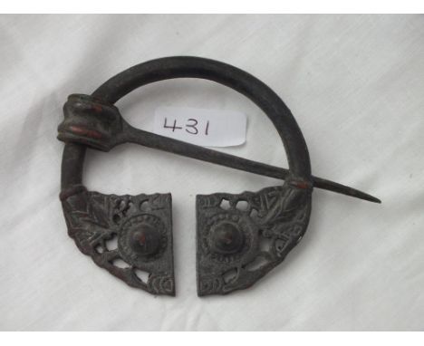 Large bronze Tara brooch       