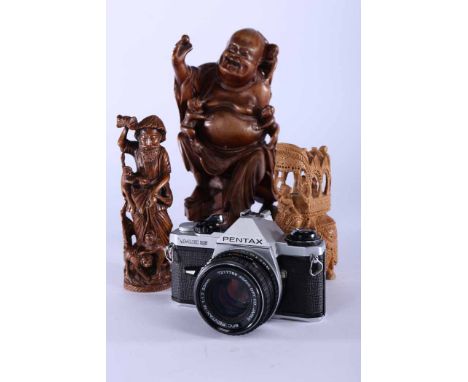 MIXED LOT OF COLLECTABLES
including light fittings, carved Chinese figures, camera, etc.