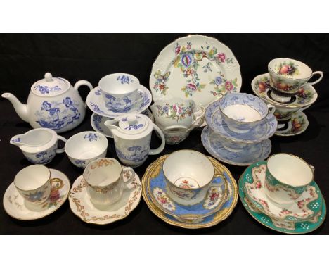 A Copeland Spode blue and white tea for two; Royal Crown Derby cups and saucers; Aynsley; other cabinet cups and saucers 