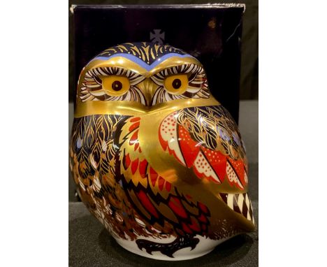 A Royal Crown Derby Little Owl paperweight, gold stopper, first quality, boxed 