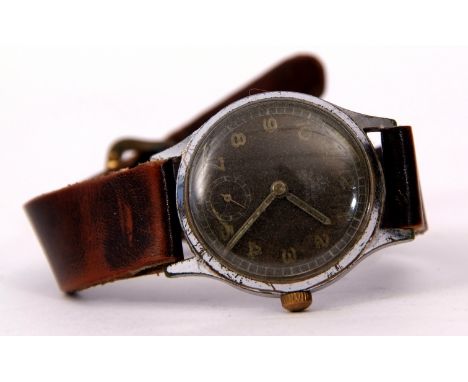 Second quarter of 20th century gents vintage Junghans chromium plated and steel cased wrist watch with mechanical movement, l