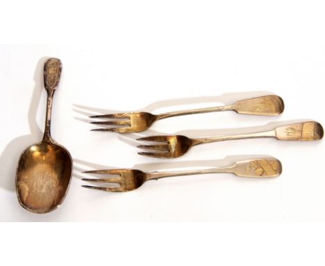 Group comprising late 19th century gilt white metal caddy spoon with bright cut decoration, probably Russian, together with t