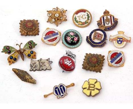 Mixed Lot: yellow metal inlaid brooch, enamelled butterfly brooch, floral domed brooch, various enamel brooches etc  