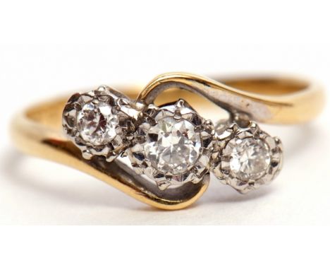 Edwardian 18ct gold and diamond three-stone ring featuring 3 small single cut diamonds, each in star engraved settings, size 